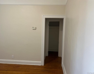 68 Jerusalem Avenue - Photo Thumbnail 1
