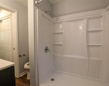 5 Simmons Street - Photo Thumbnail 11