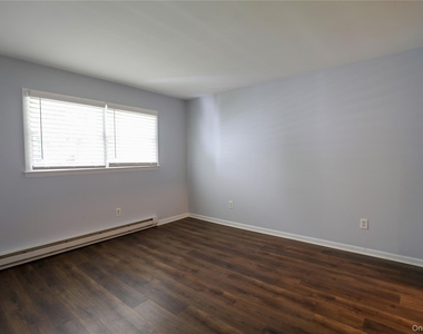 5 Simmons Street - Photo Thumbnail 6