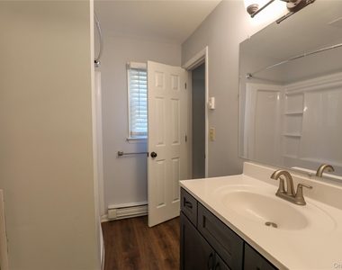 5 Simmons Street - Photo Thumbnail 10