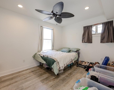 90 Wyoming Avenue - Photo Thumbnail 8