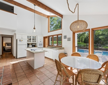 620 Wunneweta Road - Photo Thumbnail 10