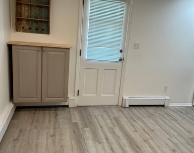 315 Gainsborg Avenue E - Photo Thumbnail 2