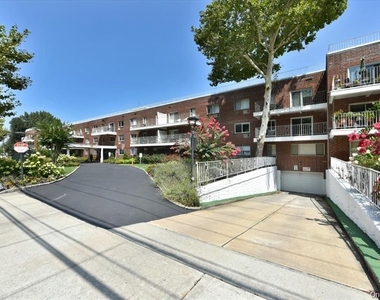 320 East Shore Road - Photo Thumbnail 18