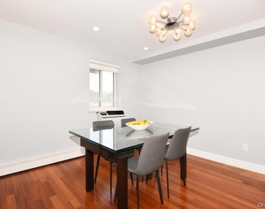 320 East Shore Road - Photo Thumbnail 9