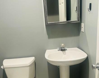 113 Alicia Drive - Photo Thumbnail 11