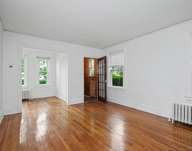 15-17 Chestnut Street - Photo Thumbnail 5