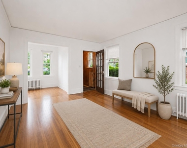 15-17 Chestnut Street - Photo Thumbnail 6