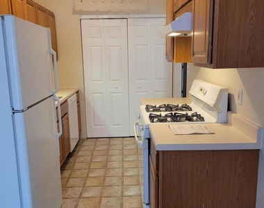 1200 Hillside Avenue - Photo Thumbnail 17