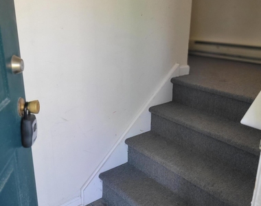 1200 Hillside Avenue - Photo Thumbnail 14