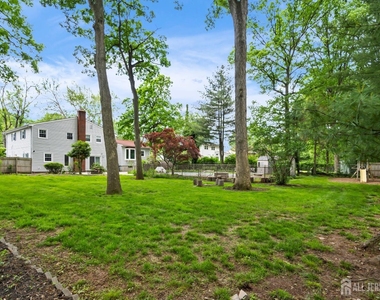 10 Woodruff Road - Photo Thumbnail 16