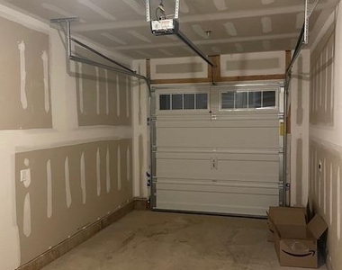 82 Depot Way - Photo Thumbnail 12
