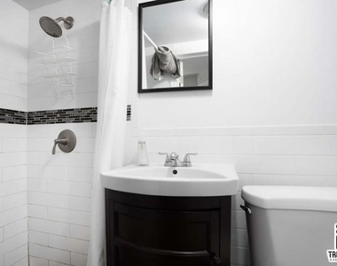 439 Jefferson Avenue - Photo Thumbnail 8