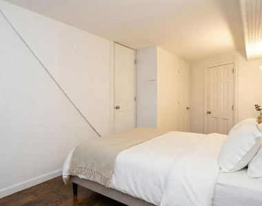 439 Jefferson Avenue - Photo Thumbnail 7