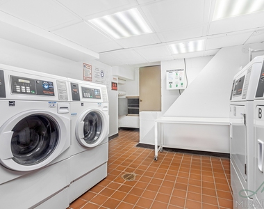 153 E 32nd Street - Photo Thumbnail 12