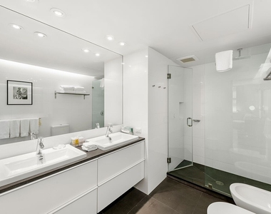 111 E 56th Street - Photo Thumbnail 15