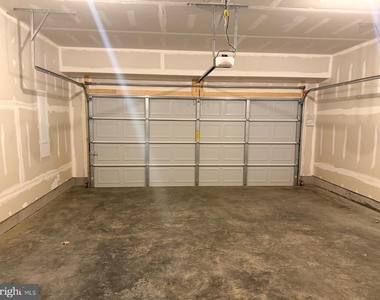 19 Forest Grove Avenue - Photo Thumbnail 35