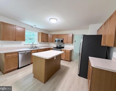 5 Prestonwood Court - Photo Thumbnail 11