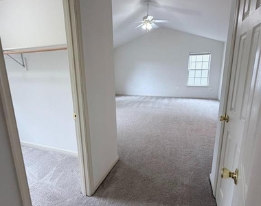 5 Prestonwood Court - Photo Thumbnail 21