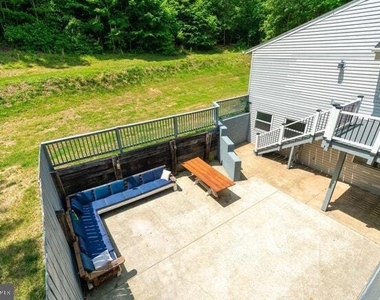 2044 Coast Guard Drive - Photo Thumbnail 16