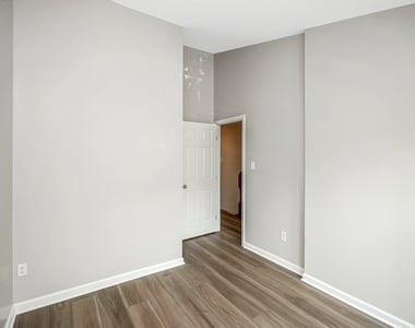9705 Becker Court - Photo Thumbnail 16