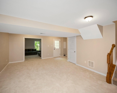 9705 Becker Court - Photo Thumbnail 6