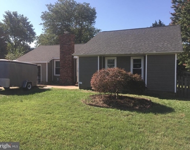 11804 Kennedy Lane - Photo Thumbnail 1