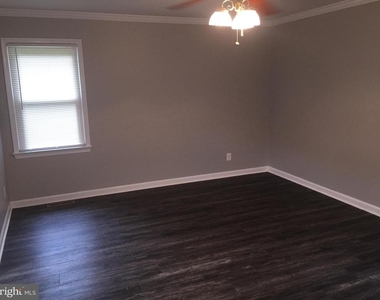 11804 Kennedy Lane - Photo Thumbnail 18