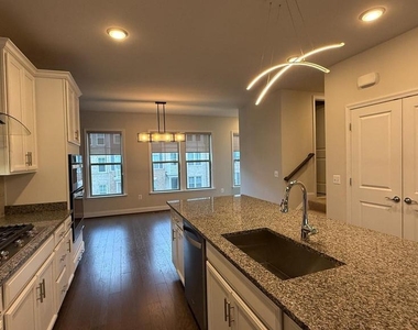 1949 Greenbriar Hall Road - Photo Thumbnail 2