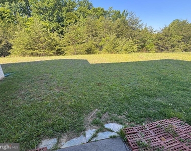 17754 Avenel Lane - Photo Thumbnail 20