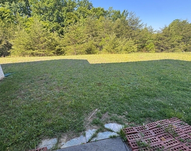 17754 Avenel Lane - Photo Thumbnail 16