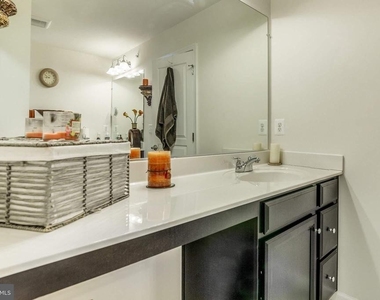 14755 Malloy Court - Photo Thumbnail 17