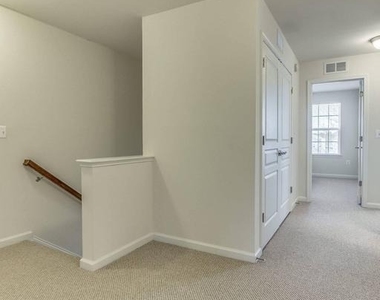 14755 Malloy Court - Photo Thumbnail 21