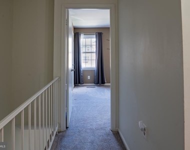 2913 Seminole Road - Photo Thumbnail 14