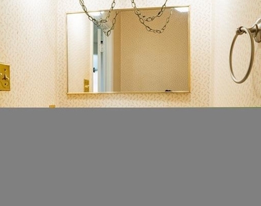 2913 Seminole Road - Photo Thumbnail 8