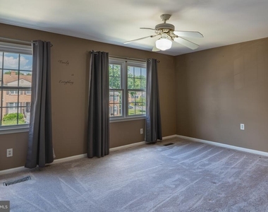 2913 Seminole Road - Photo Thumbnail 16
