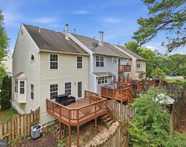 8624 Sanderling Drive - Photo Thumbnail 18