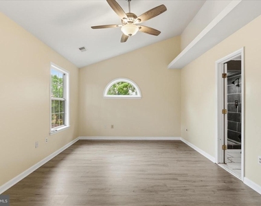 8624 Sanderling Drive - Photo Thumbnail 8