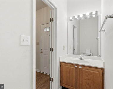 8624 Sanderling Drive - Photo Thumbnail 11