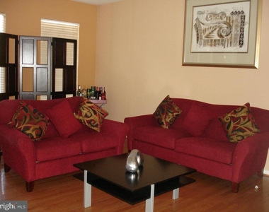 20788 Bridalveil Falls Terrace - Photo Thumbnail 2