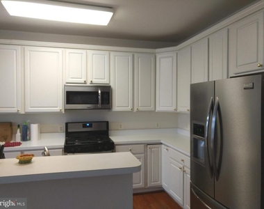 46164 Aisquith Terrace - Photo Thumbnail 7