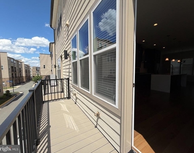 4653 Charger Place - Photo Thumbnail 47