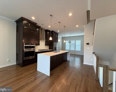 4653 Charger Place - Photo Thumbnail 16
