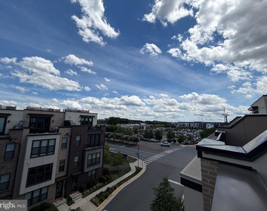 4653 Charger Place - Photo Thumbnail 43