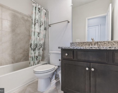 4484 Lateleaf Trail - Photo Thumbnail 5