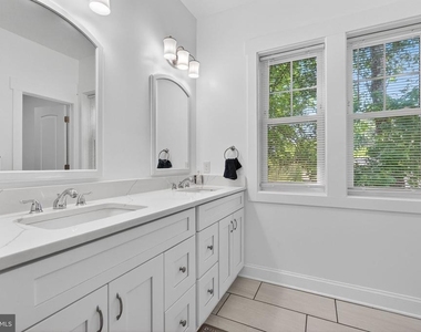 3925 Ashwood Place - Photo Thumbnail 50