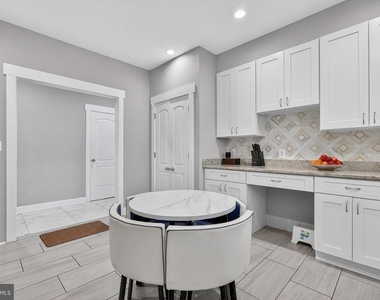 3925 Ashwood Place - Photo Thumbnail 19