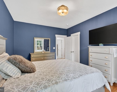 3925 Ashwood Place - Photo Thumbnail 39