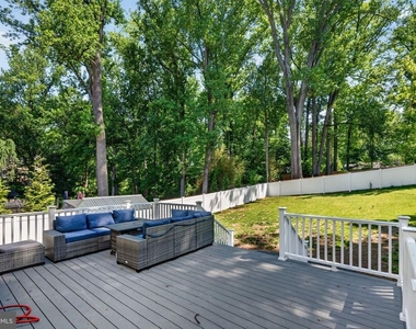 3925 Ashwood Place - Photo Thumbnail 52