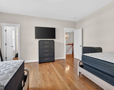 3925 Ashwood Place - Photo Thumbnail 25